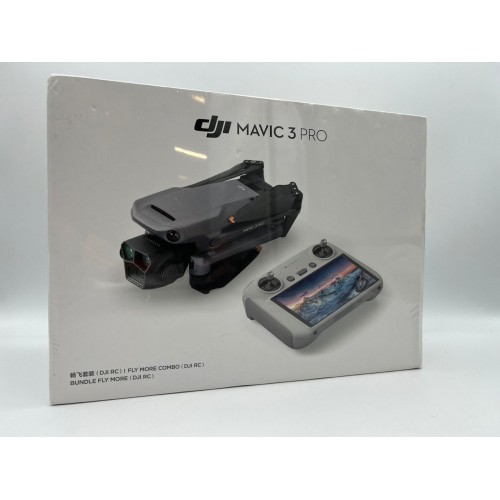 Квадрокоптер DJI Mavic 3 Fly More Combo в Зеленограде DJI RC / с экраном